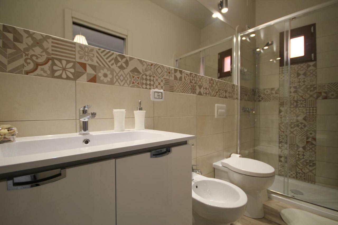 B&B Cortile Aurora برونتي المظهر الخارجي الصورة